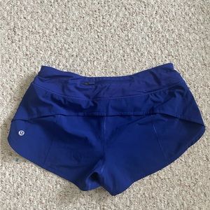 Lululemon Speed Up 2.5in shorts